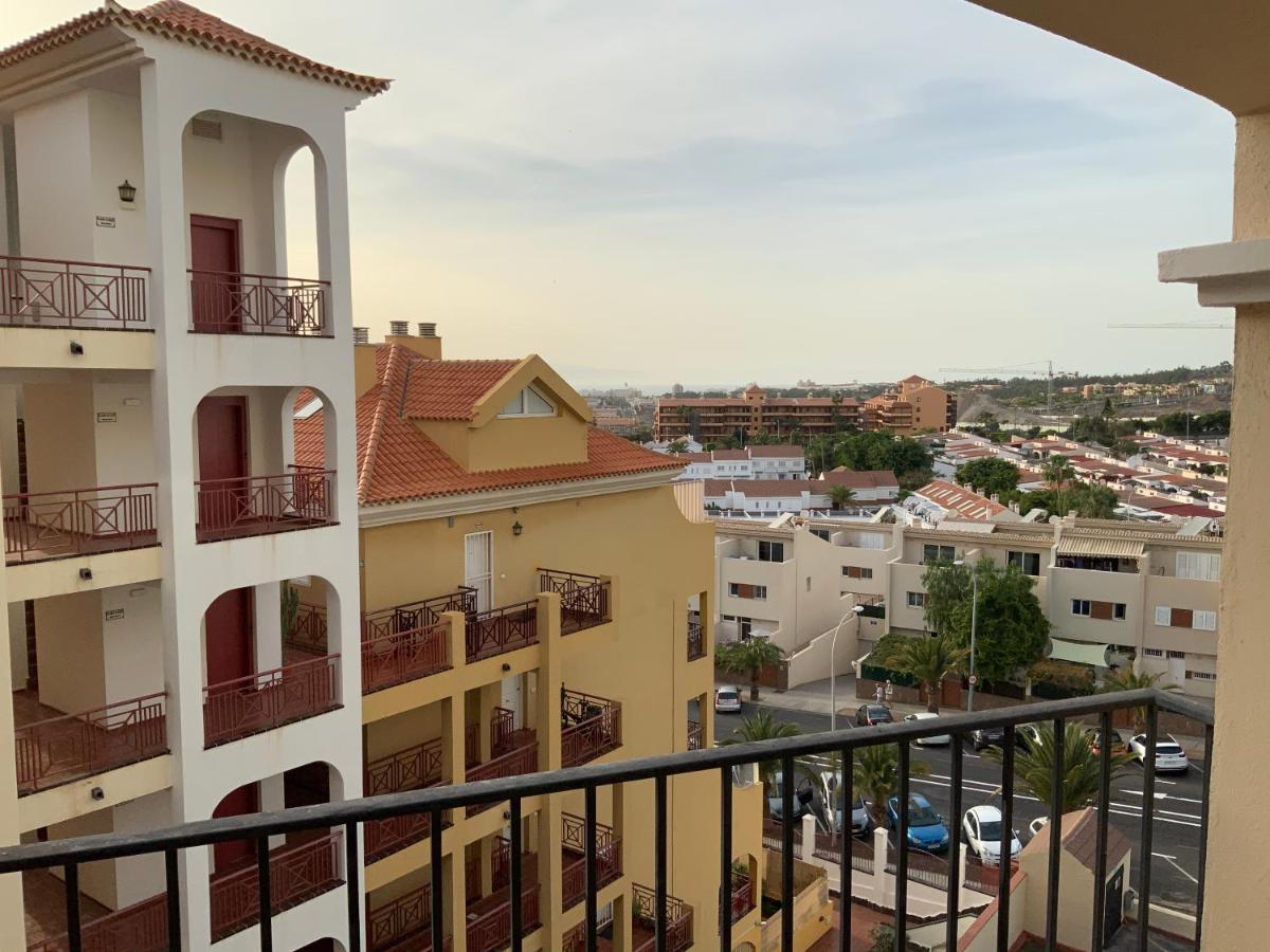 Castle Apartment Margherita Los Cristianos  Bagian luar foto